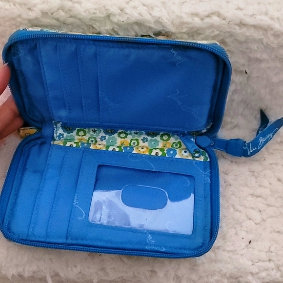 Vera bradley wristlet wallet - Picture 2 of 3